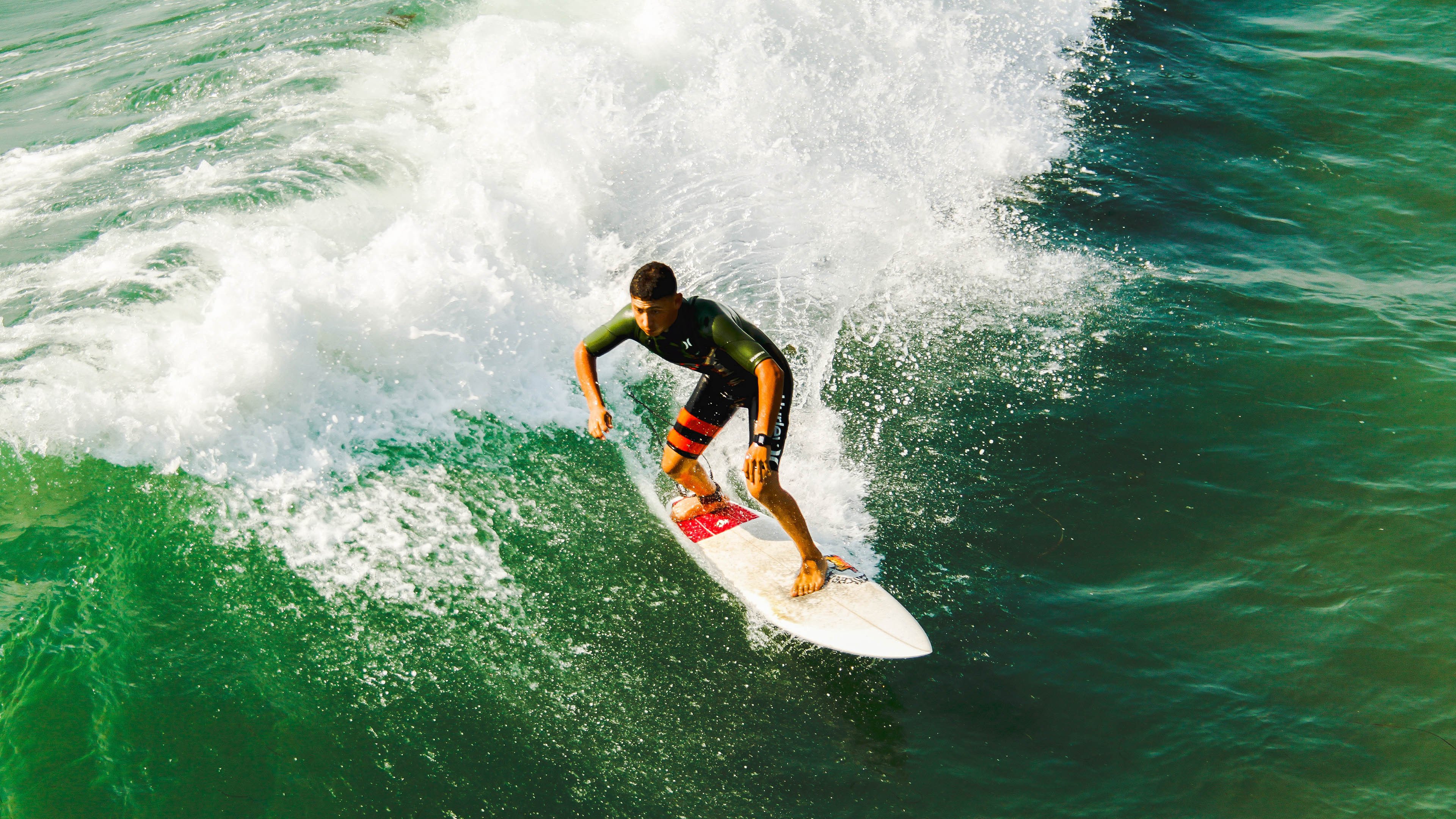 世界杯决赛：阿根廷点球4比3二连冠成功 梅西加冕“双冠王”
